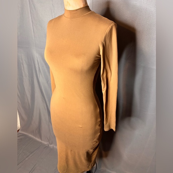 Beige Body Con Dress - Picture 3 of 9